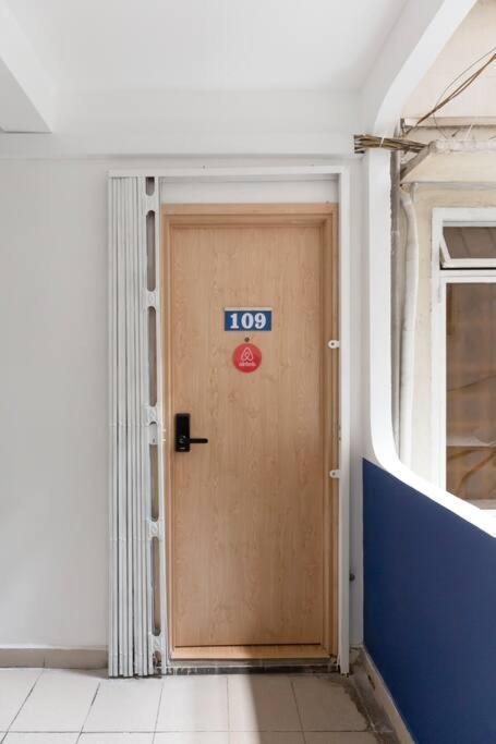 Modern, Cozy & Fully Equipped 2Br Apt In D4, 5M To D1 Ho Chi Minh-staden Exteriör bild